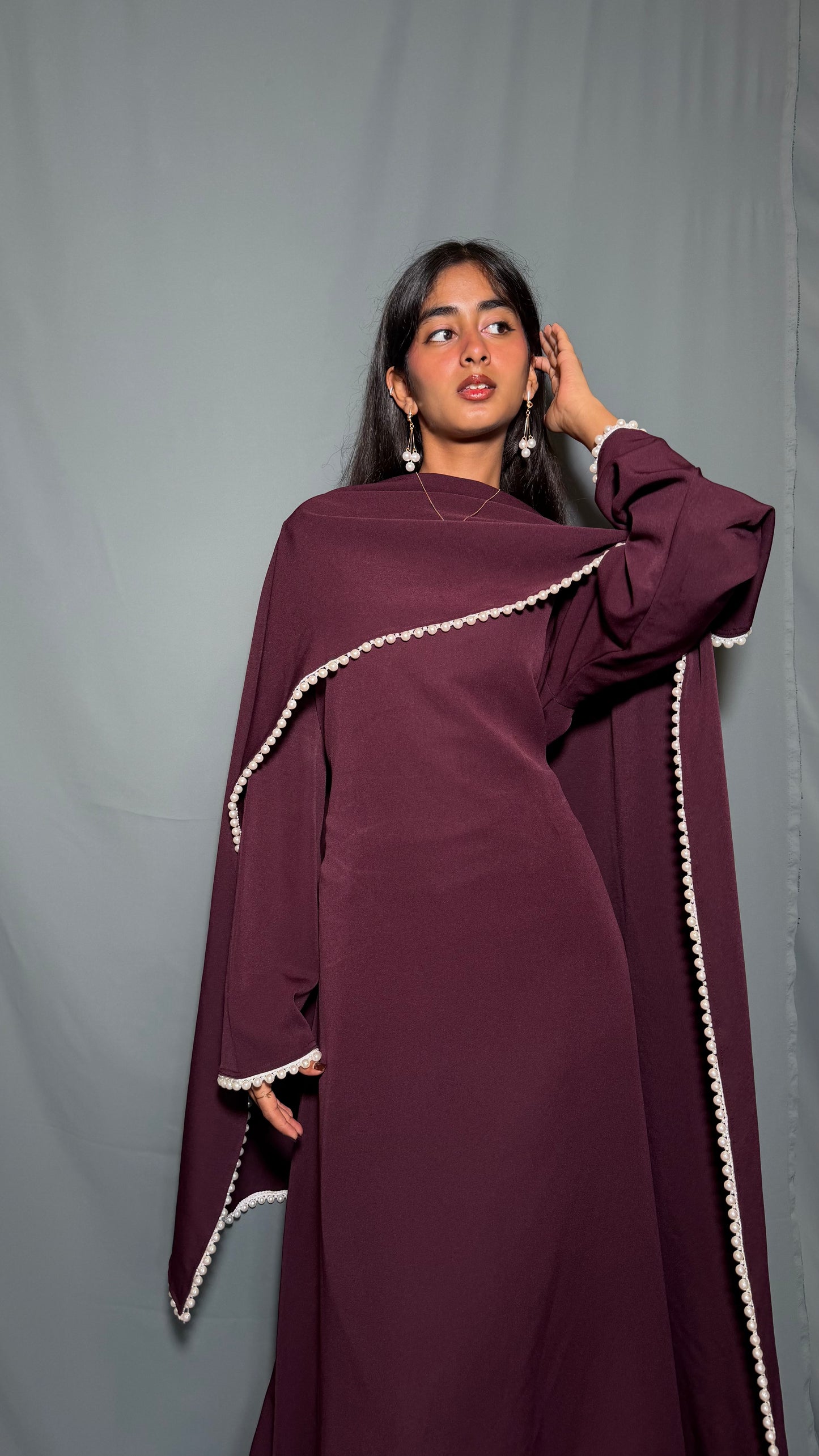 Yalda Pearl Cape Dress - Burgandy